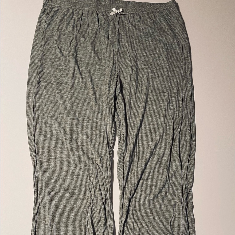Source Unknown Gray Ribbed Lounge Pajama Pants